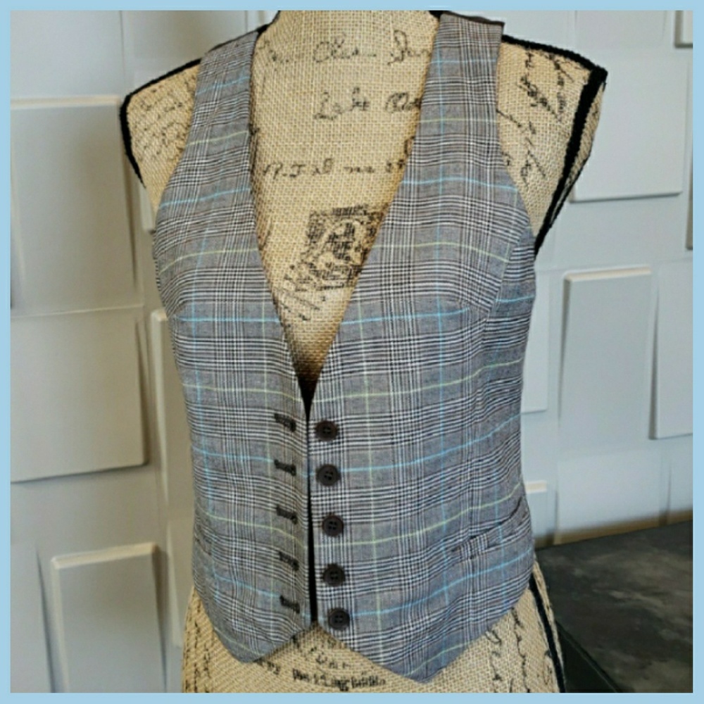 Decree vest brown blue plaid Size Medium